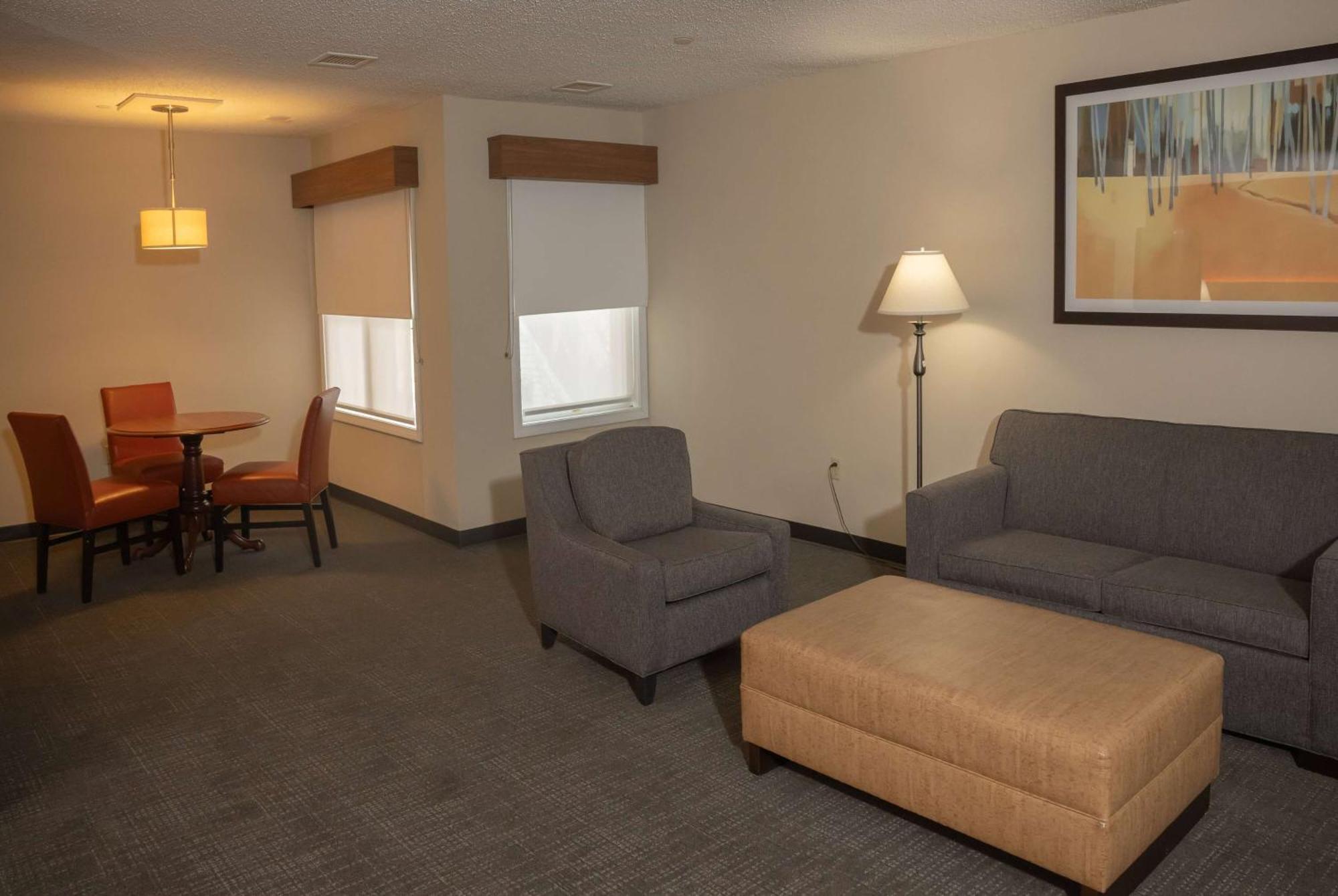 Hawthorn Suites By Wyndham Erie Kearsarge Exterior foto