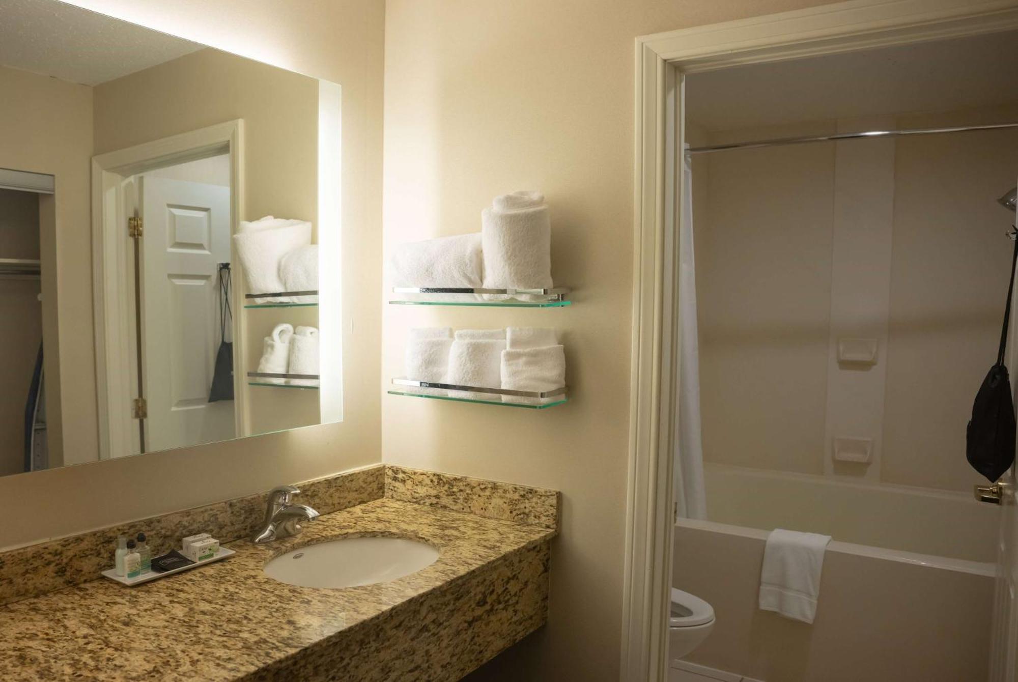 Hawthorn Suites By Wyndham Erie Kearsarge Exterior foto
